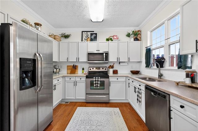 4638 Beacon Ridge Lane, Flowery Branch, GA 30542