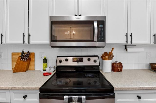 4638 Beacon Ridge Lane, Flowery Branch, GA 30542