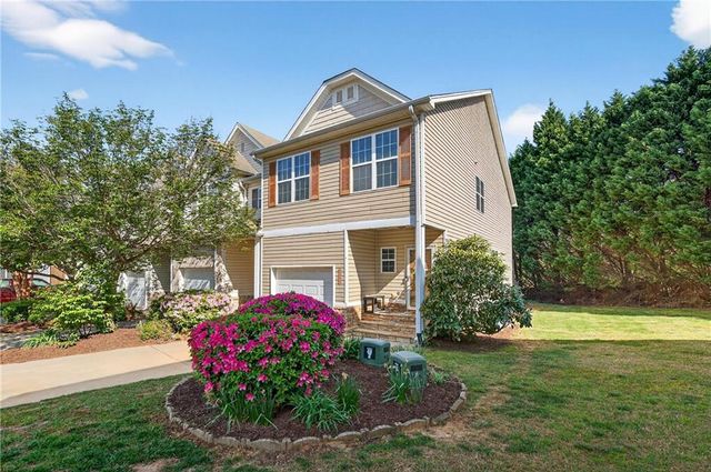 4638 Beacon Ridge Lane, Flowery Branch, GA 30542