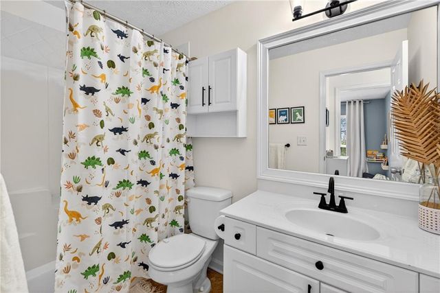 4638 Beacon Ridge Lane, Flowery Branch, GA 30542