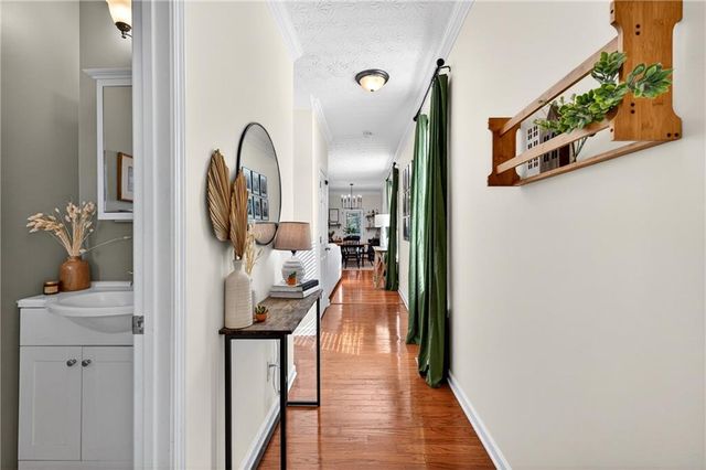 4638 Beacon Ridge Lane, Flowery Branch, GA 30542