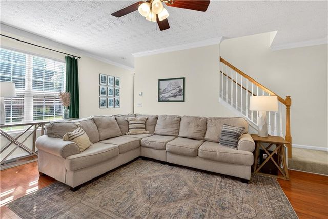 4638 Beacon Ridge Lane, Flowery Branch, GA 30542