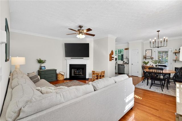 4638 Beacon Ridge Lane, Flowery Branch, GA 30542