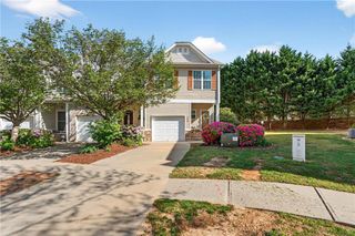 4638 Beacon Ridge Lane, Flowery Branch, GA 30542