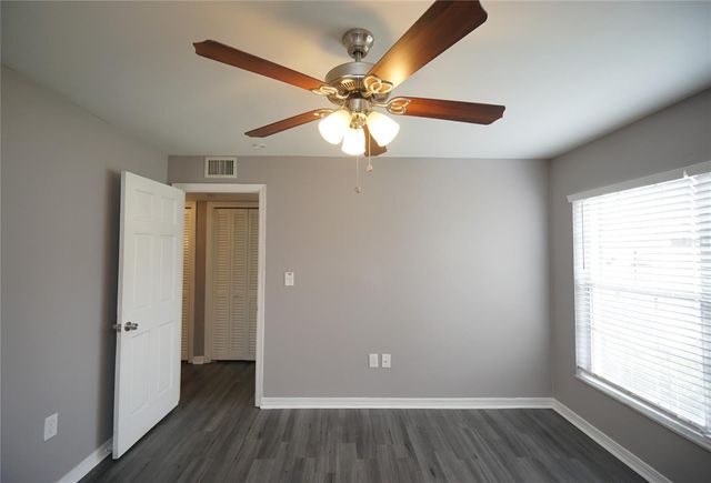 10330 CARROLLWOOD LANE 94, Tampa, FL 33618