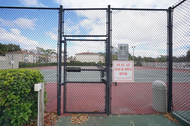 10330 CARROLLWOOD LANE 94, Tampa, FL 33618