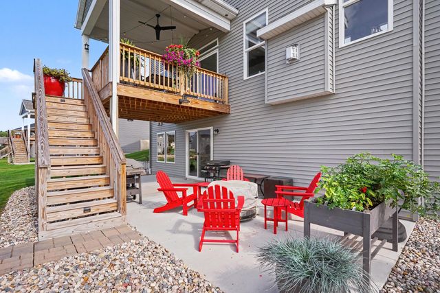 12623 Manchester Drive, Grand Haven, MI 49417