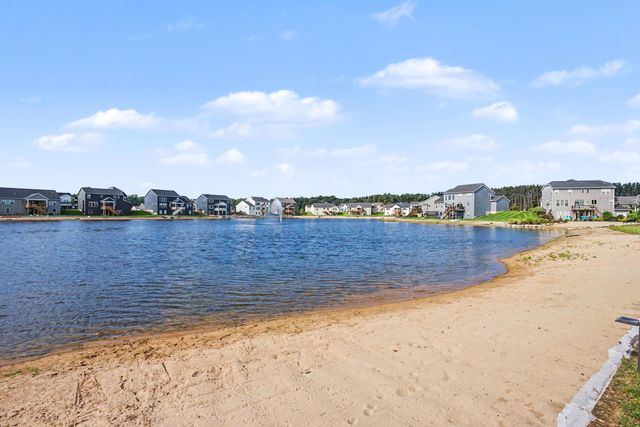 12623 Manchester Drive, Grand Haven, MI 49417