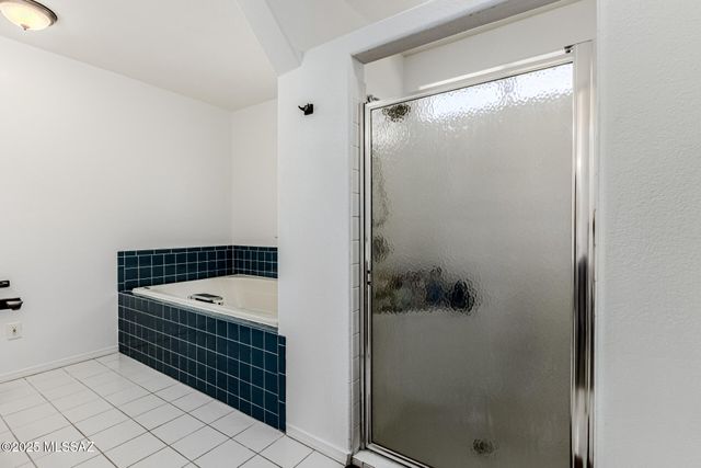 6931 E Cam Garcia, Sierra Vista, AZ 85650