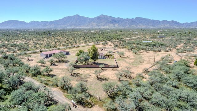 6931 E Cam Garcia, Sierra Vista, AZ 85650