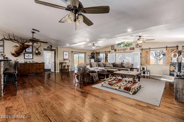 6931 E Cam Garcia, Sierra Vista, AZ 85650