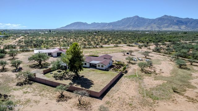 6931 E Cam Garcia, Sierra Vista, AZ 85650