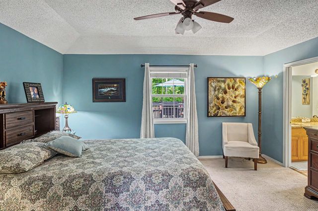 11 Alicante Ln, Hot Springs, AR 71909