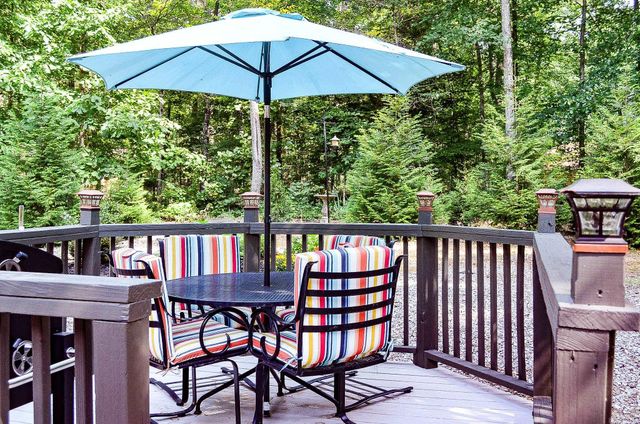 11 Alicante Ln, Hot Springs, AR 71909