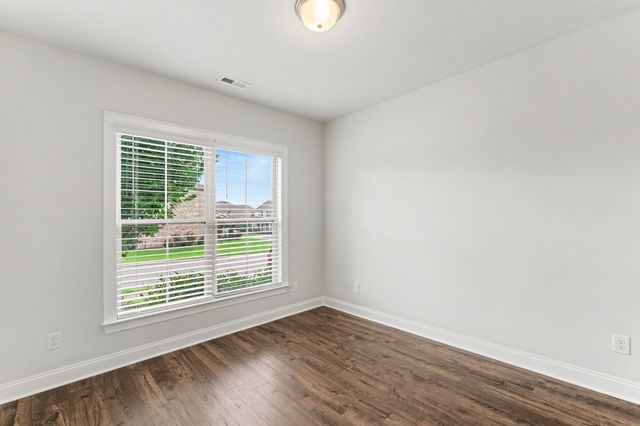 515 Weymouth Ln, Mount Juliet, TN 37122