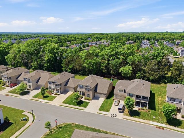 515 Weymouth Ln, Mount Juliet, TN 37122