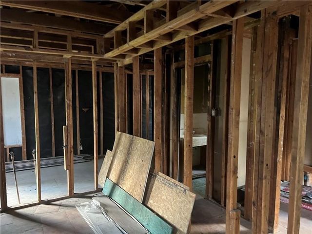 816 Mesquite St, Robstown, TX 78380