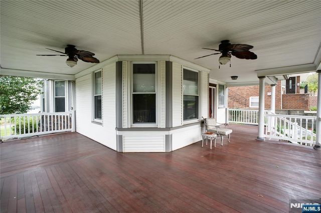 941 Edgewater Avenue, Ridgefield, NJ 07657