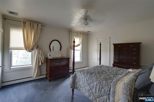 941 Edgewater Avenue, Ridgefield, NJ 07657