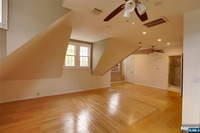 941 Edgewater Avenue, Ridgefield, NJ 07657