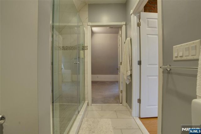 941 Edgewater Avenue, Ridgefield, NJ 07657