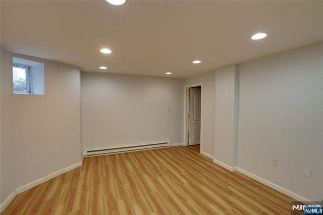 941 Edgewater Avenue, Ridgefield, NJ 07657