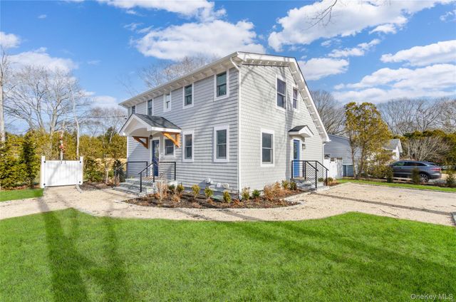 1 Lynnwood Court, Hampton Bays, NY 11946