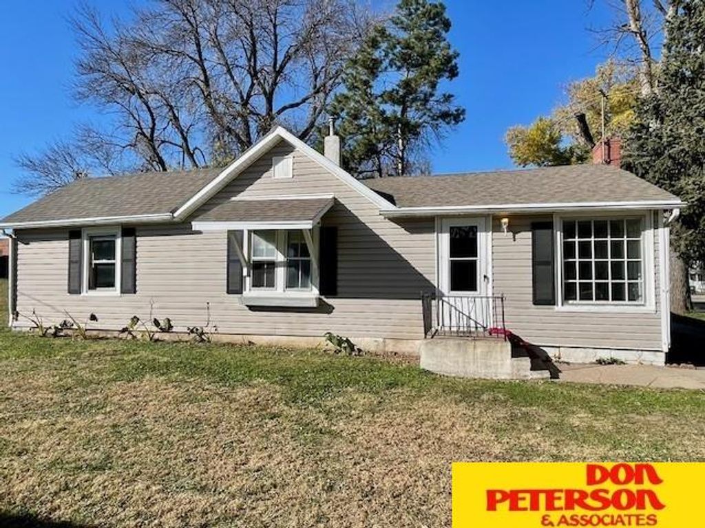 103 W Elm Street, Cedar Bluffs, NE 68015