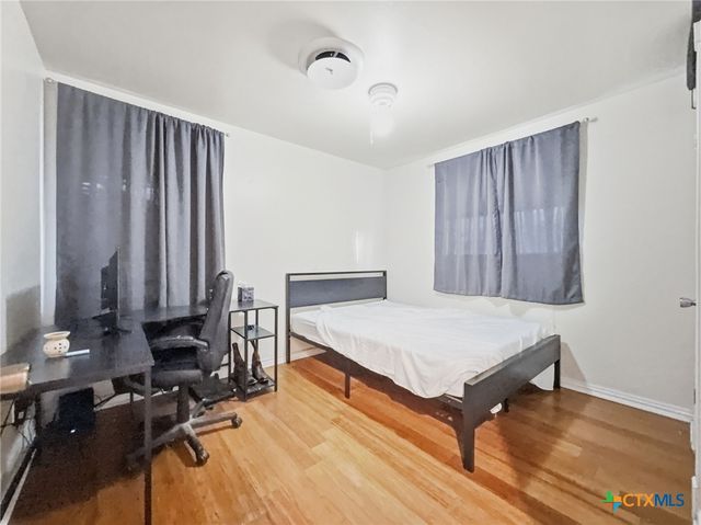 2506 Live Oak Drive, Copperas Cove, TX 76522