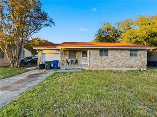 2506 Live Oak Drive, Copperas Cove, TX 76522