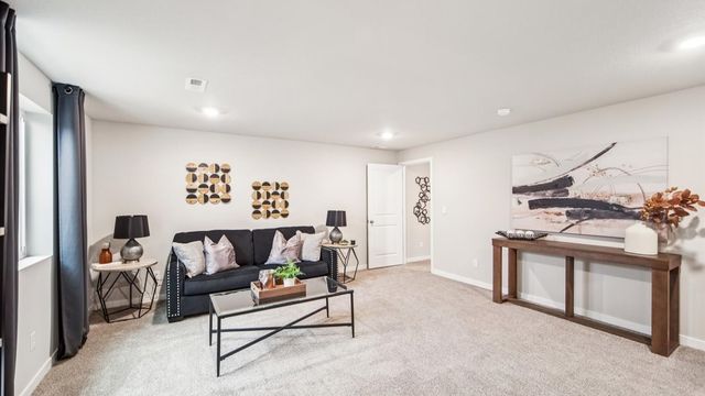 2525 E 50th Court, Des Moines, IA 50317