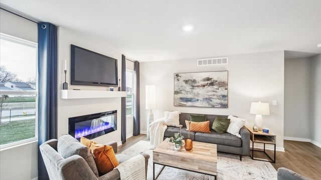 2525 E 50th Court, Des Moines, IA 50317