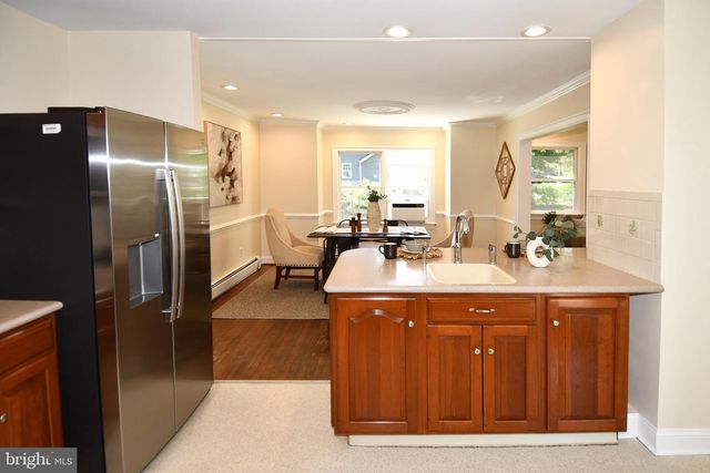 7011 OLD SANDY SPRING RD, Laurel, MD 20707