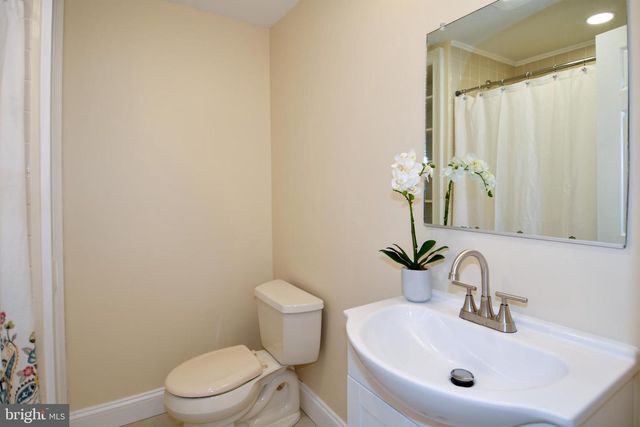 7011 OLD SANDY SPRING RD, Laurel, MD 20707