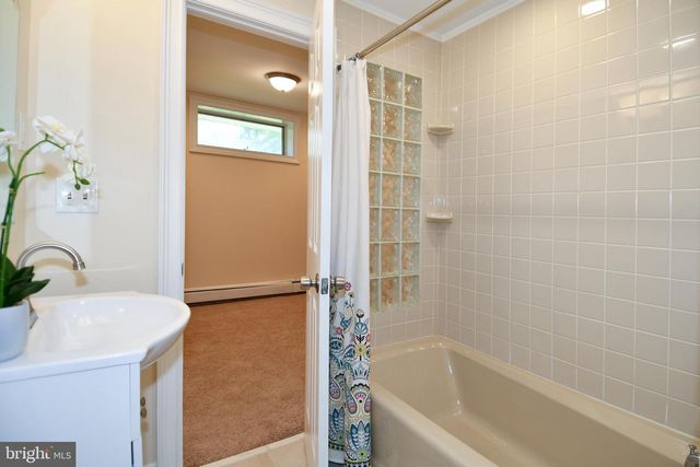 7011 OLD SANDY SPRING RD, Laurel, MD 20707