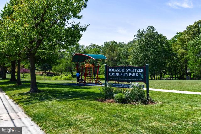 7011 OLD SANDY SPRING RD, Laurel, MD 20707