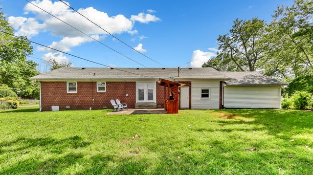203 Orchard Rd, Clarksville, TN 37042