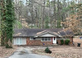 1122 Ridgeleigh Circle, Dalton, GA 30720