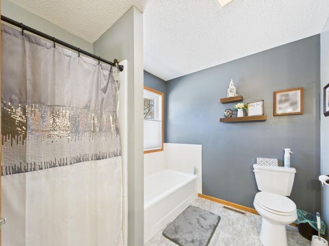 510 E 8th Street, Starbuck, MN 56381