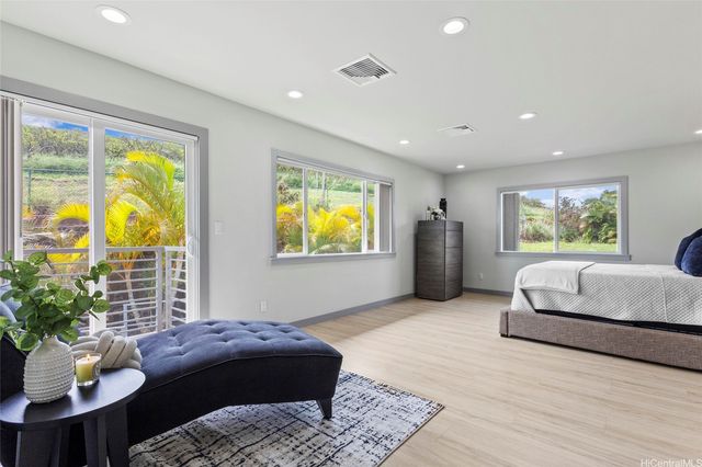 92-1176 Pueonani Street, Kapolei, HI 96707