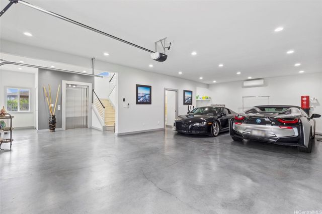 92-1176 Pueonani Street, Kapolei, HI 96707