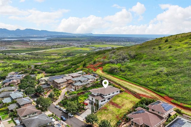 92-1176 Pueonani Street, Kapolei, HI 96707