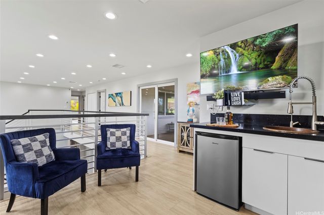 92-1176 Pueonani Street, Kapolei, HI 96707