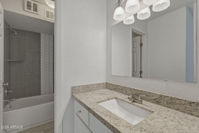 8055 E THOMAS Road B107, Scottsdale, AZ 85251