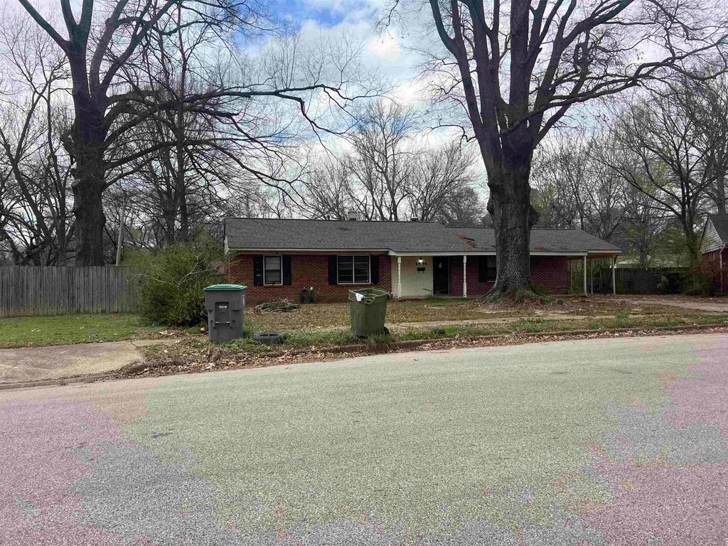 4594 SEA ISLE RD, Memphis, TN 38117