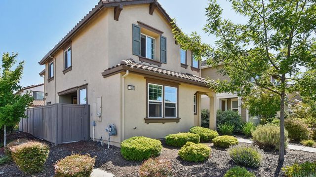 11038 International Dr, Rancho Cordova, CA 95670