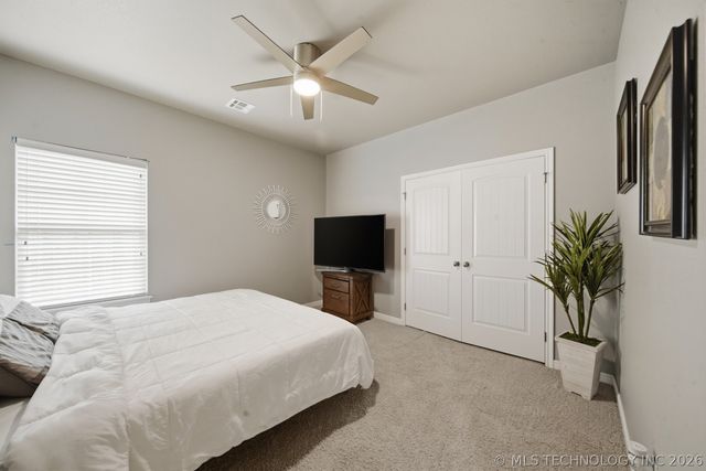 5929 E 145th Street S, Bixby, OK 74008