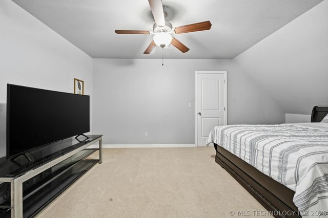 5929 E 145th Street S, Bixby, OK 74008