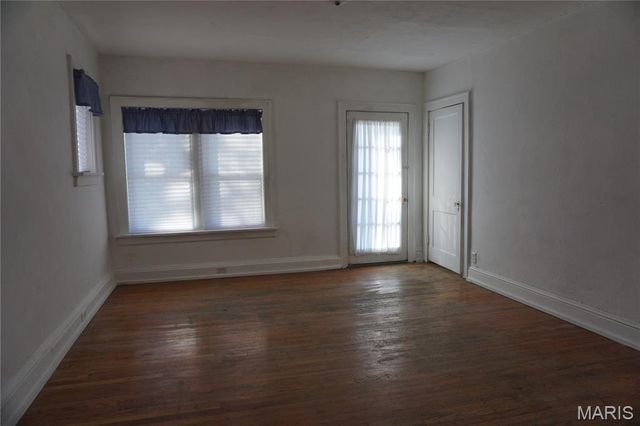 3865 Alberta Street, St Louis, MO 63116