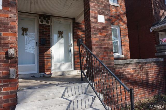 3865 Alberta Street, St Louis, MO 63116